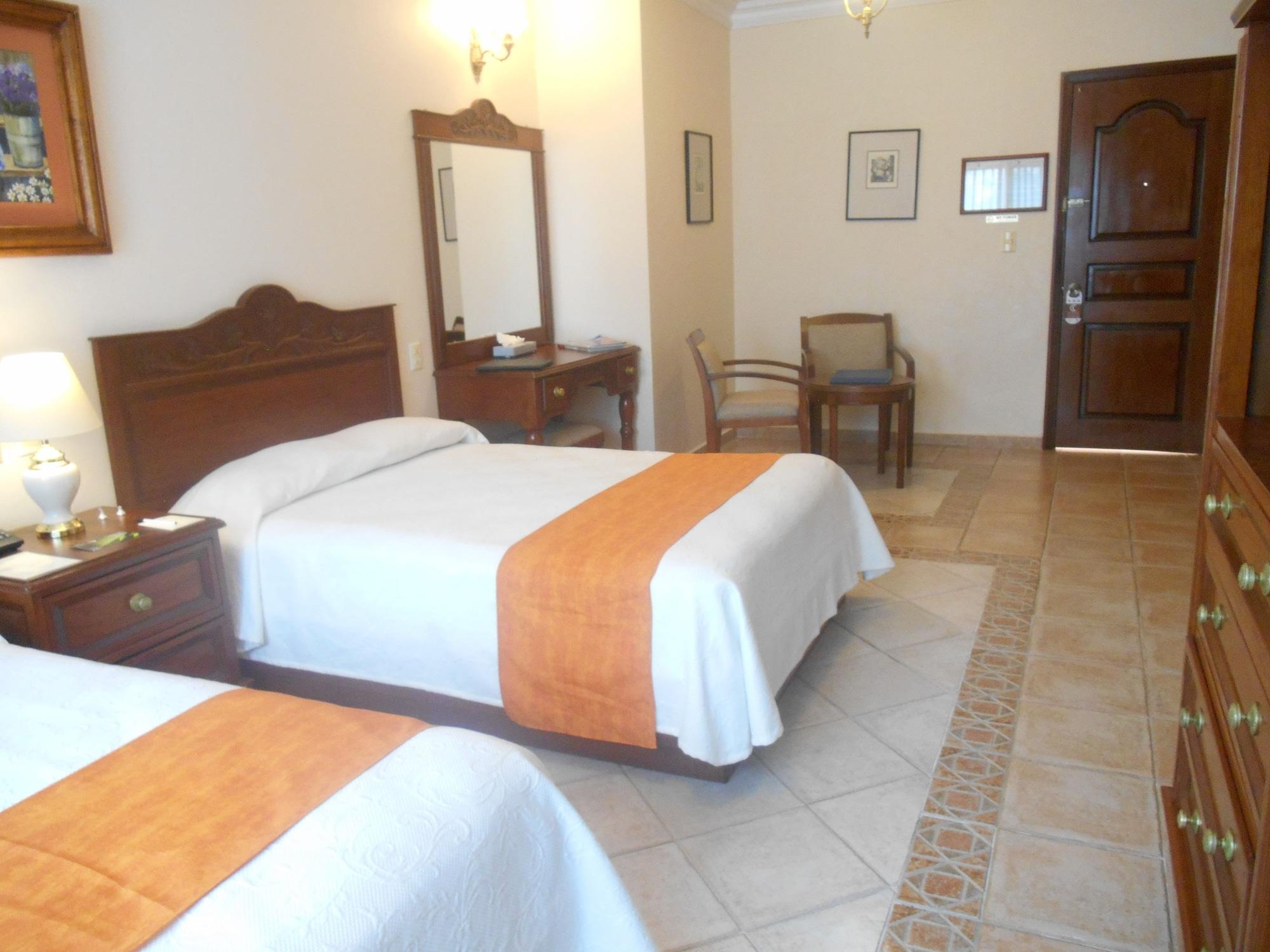 Hotel Vista Hermosa Куэрнавака Экстерьер фото