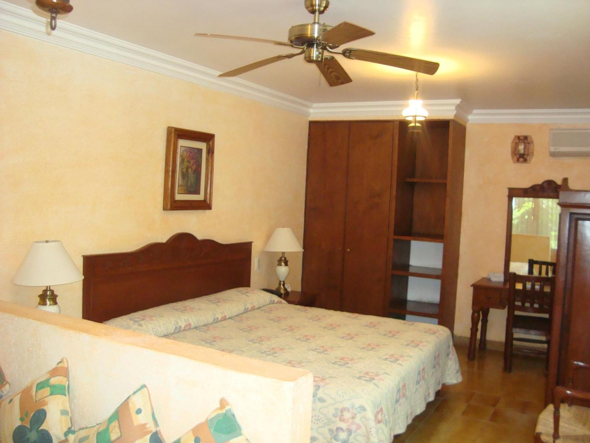 Hotel Vista Hermosa Куэрнавака Экстерьер фото